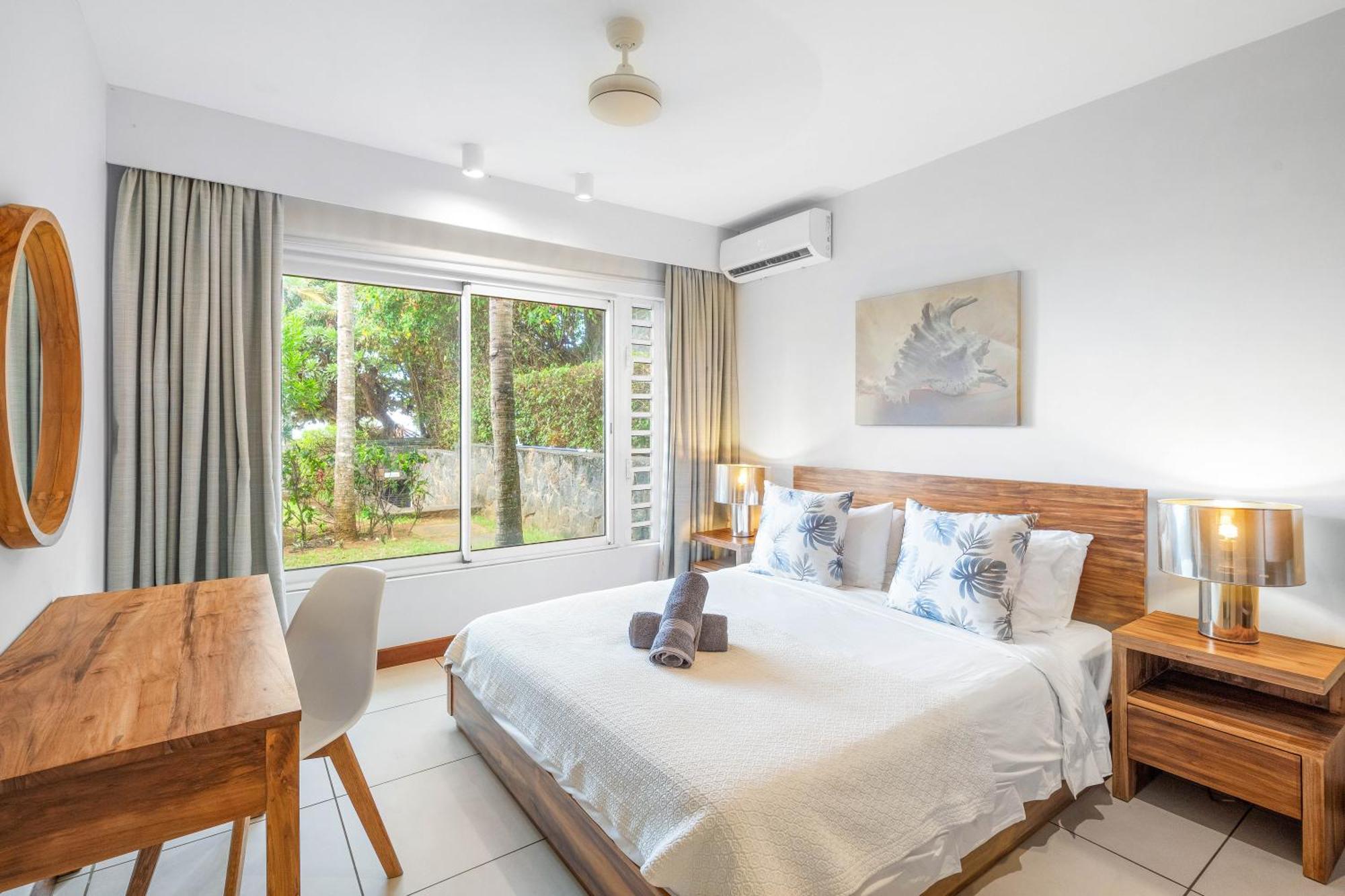 Kanope Bay - Holiday Beachfront Apartments Pointe aux Biches Exterior foto