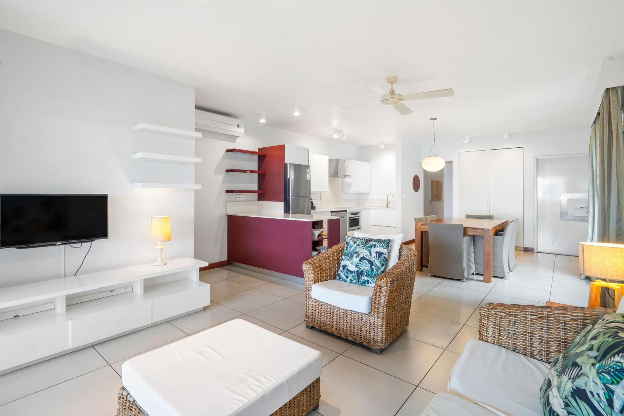 Kanope Bay - Holiday Beachfront Apartments Pointe aux Biches Exterior foto