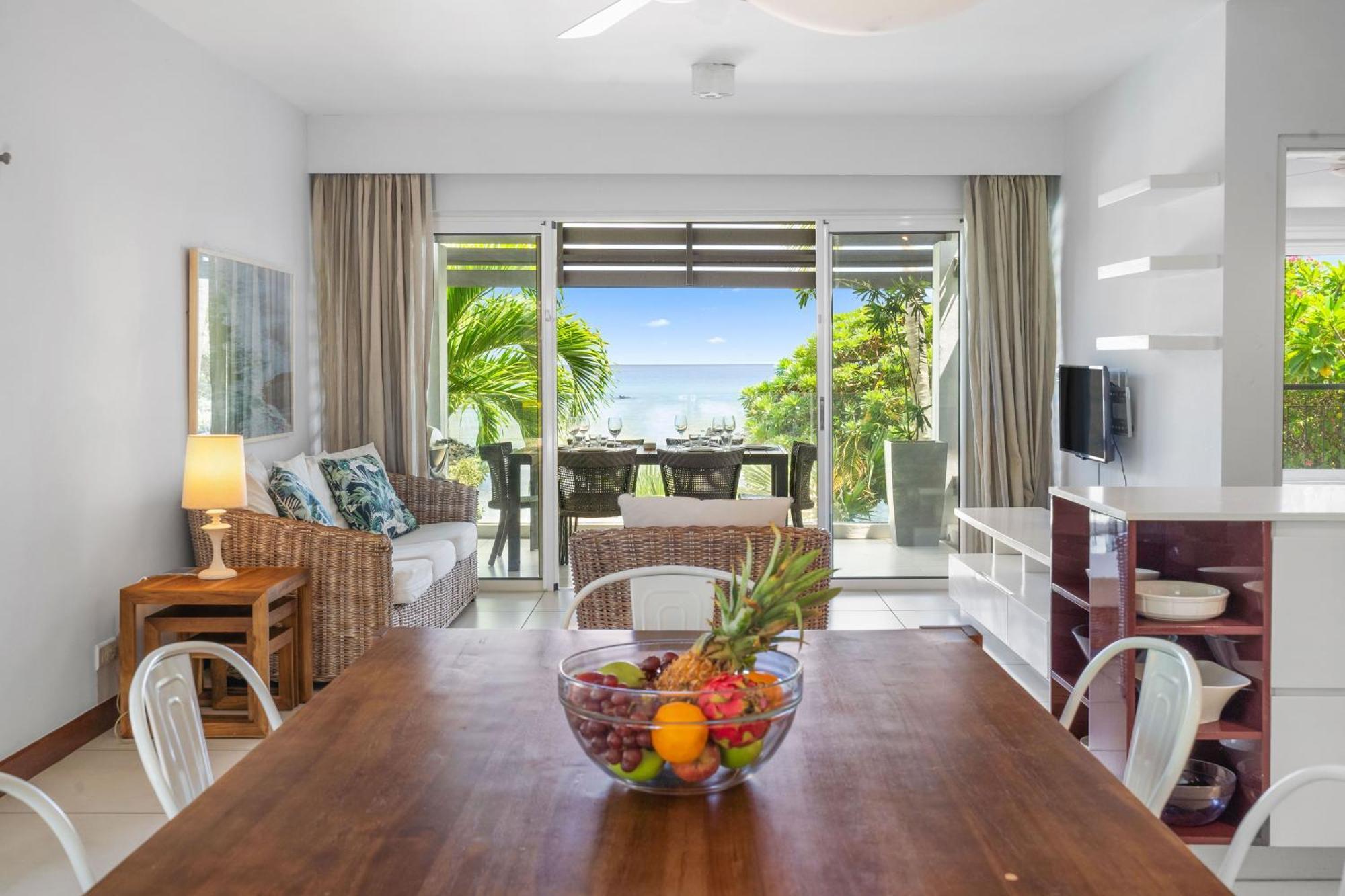 Kanope Bay - Holiday Beachfront Apartments Pointe aux Biches Exterior foto