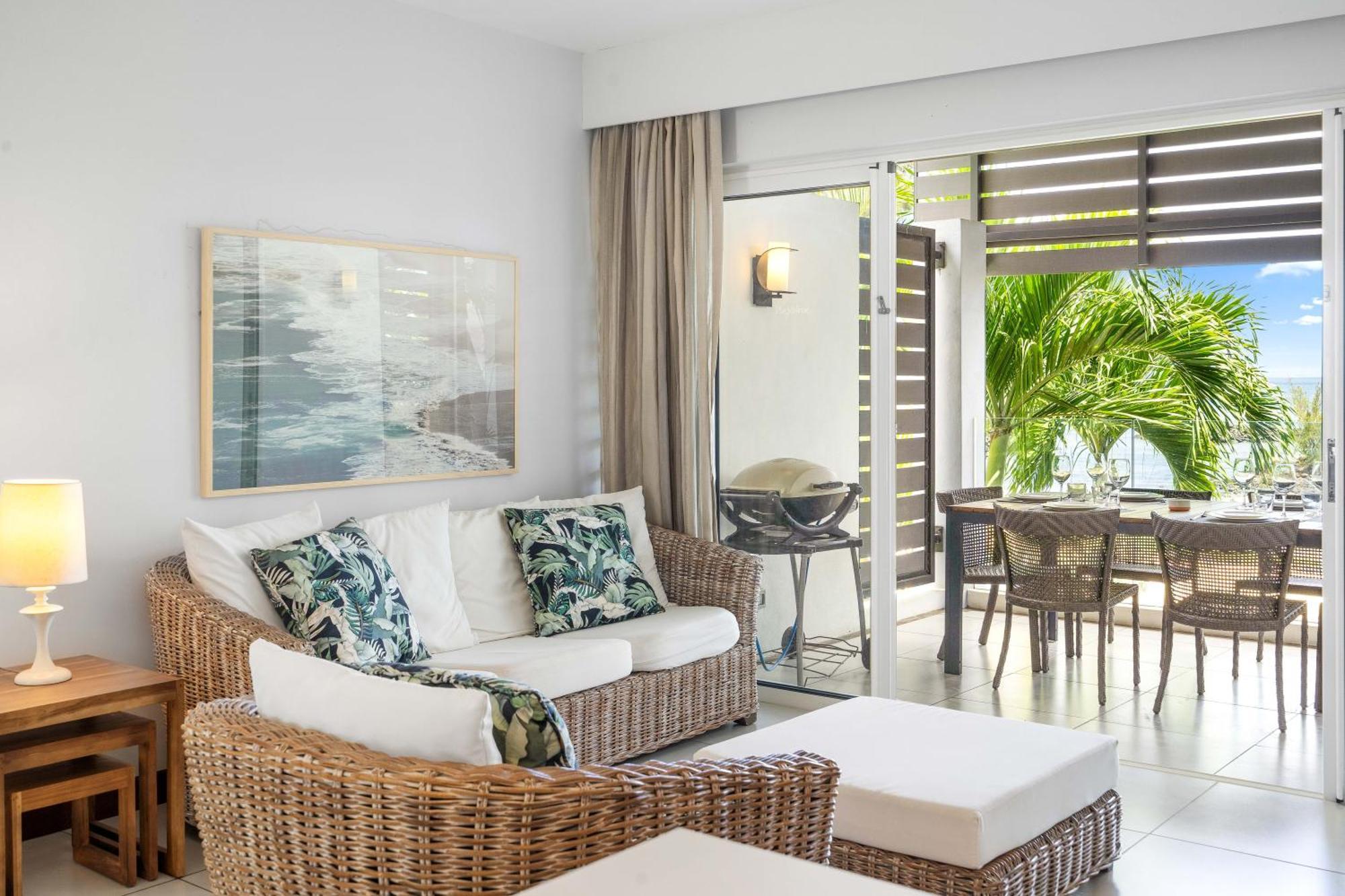Kanope Bay - Holiday Beachfront Apartments Pointe aux Biches Exterior foto