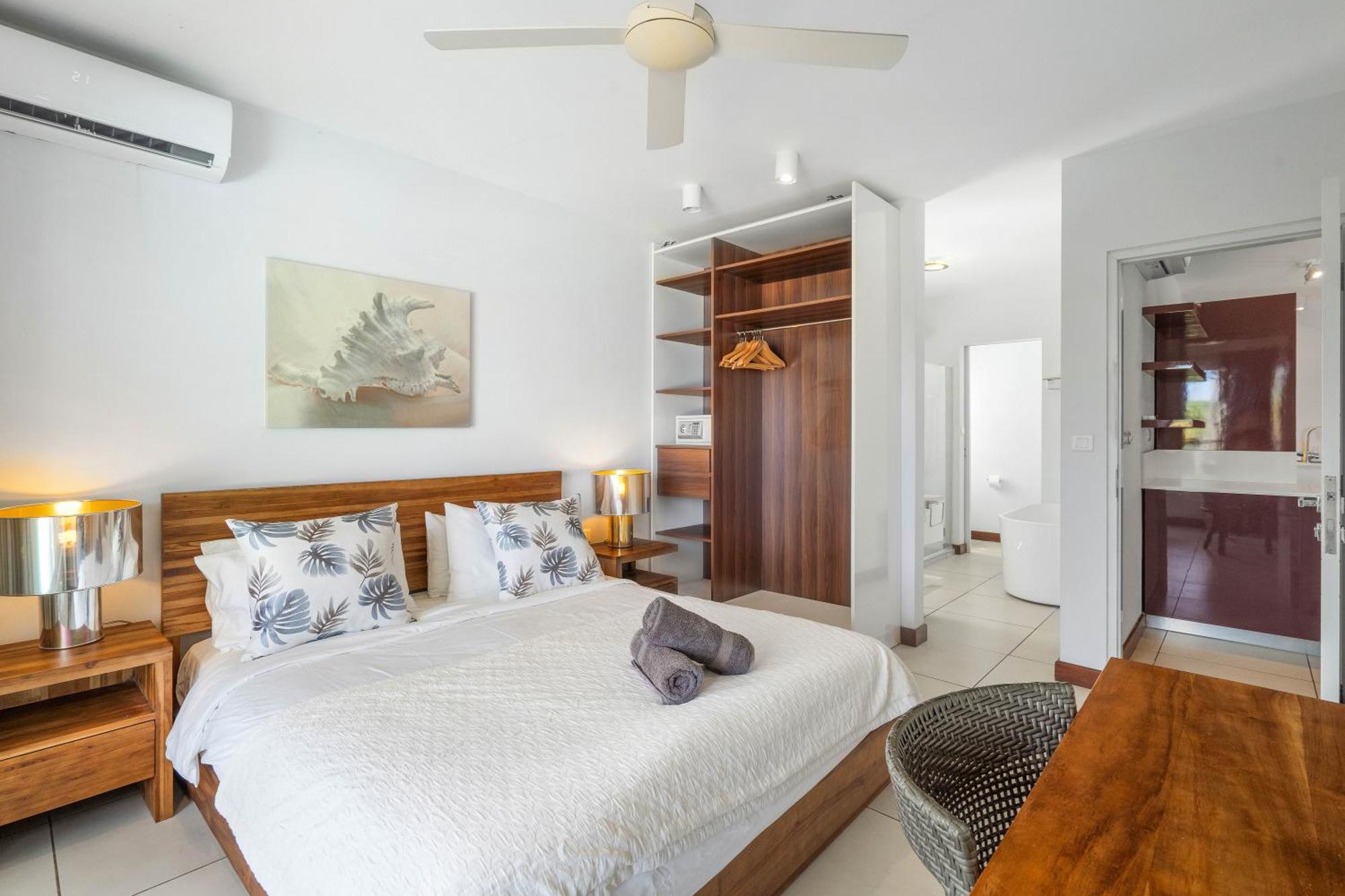 Kanope Bay - Holiday Beachfront Apartments Pointe aux Biches Exterior foto