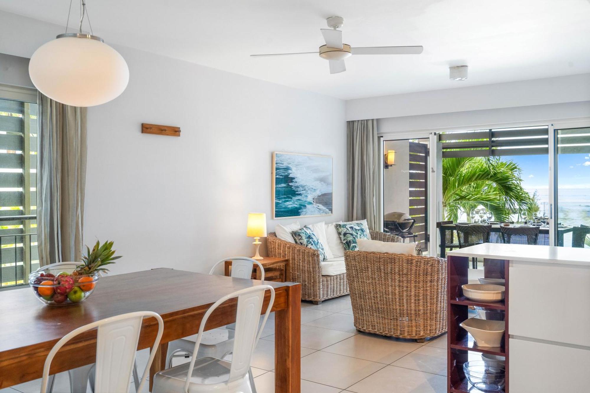 Kanope Bay - Holiday Beachfront Apartments Pointe aux Biches Exterior foto